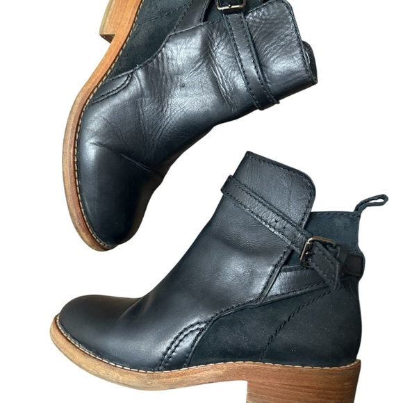 Acne Studios 37 (6.5-7) in great shape Leather and suede wooden heel Ankle Boot - Picture 1 of 14